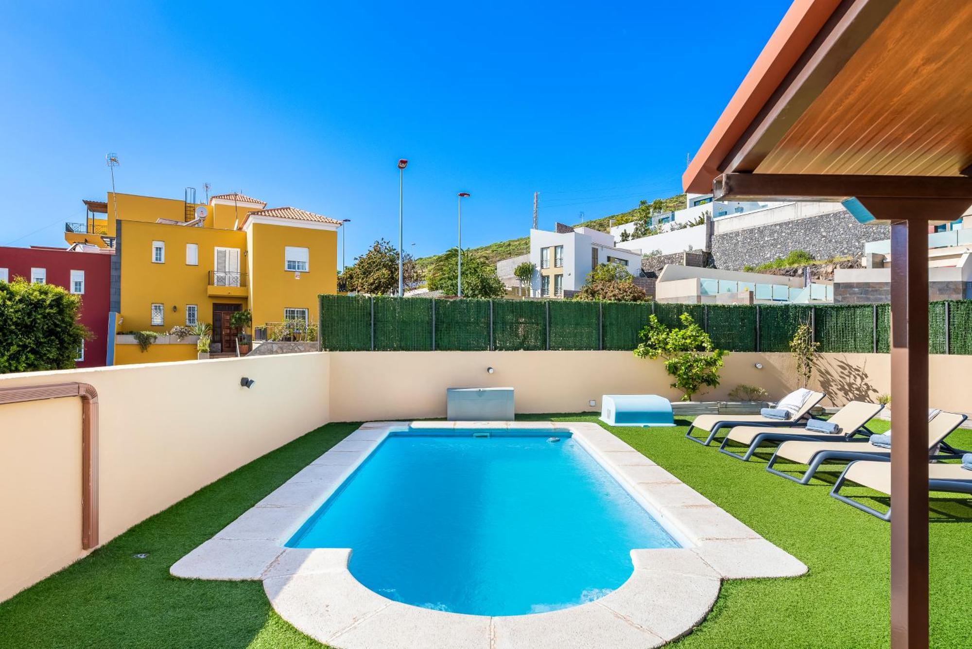 Villa Trueno Refugio De Lujo Con Piscina Climatizada Y Vistas Κανδελάρια Εξωτερικό φωτογραφία