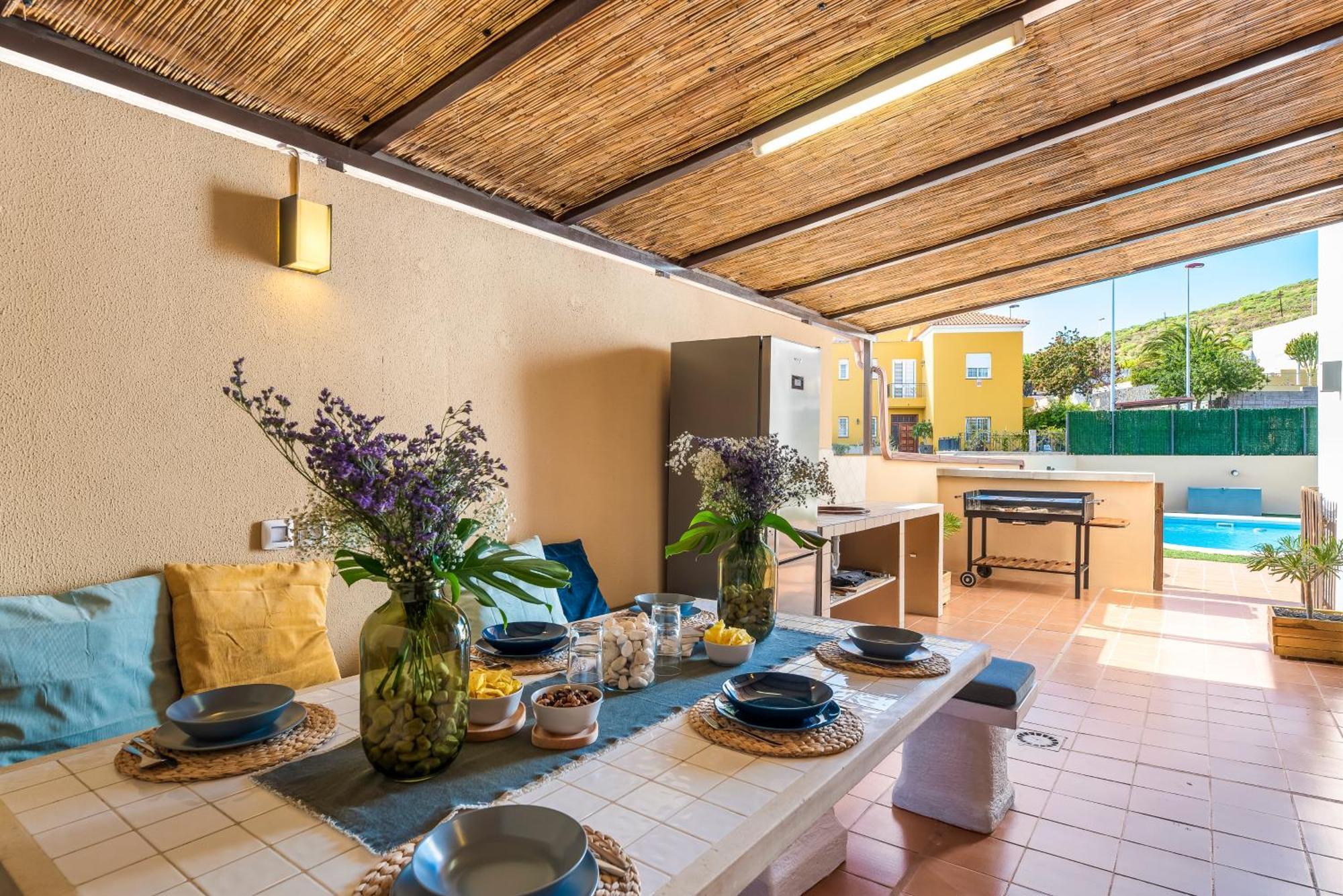 Villa Trueno Refugio De Lujo Con Piscina Climatizada Y Vistas Κανδελάρια Εξωτερικό φωτογραφία